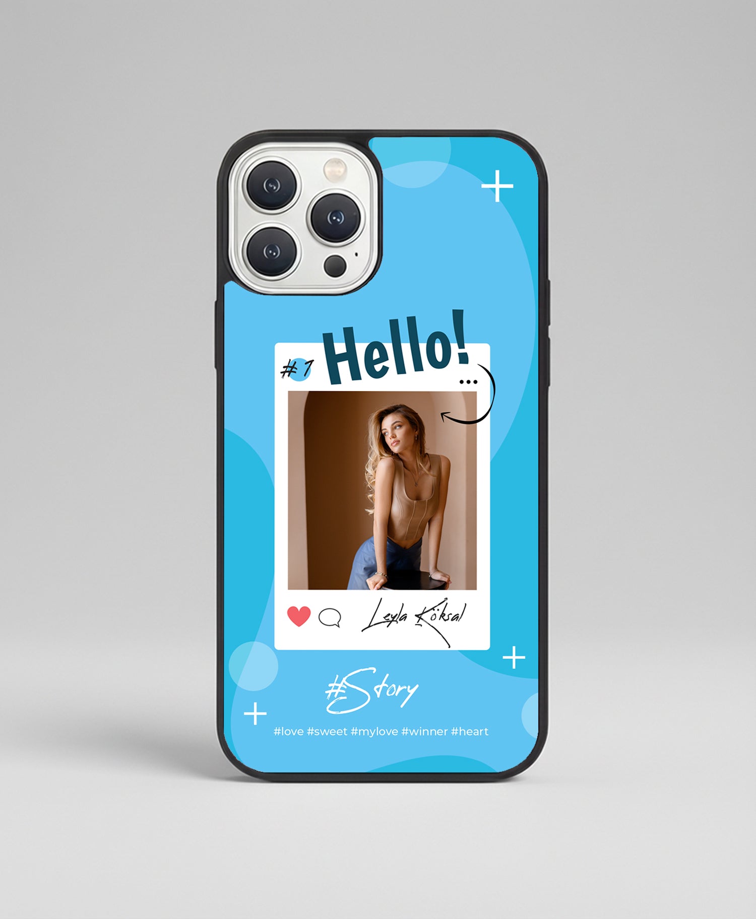 iphone16pro-11.jpg Kişiye Özel iPhone Telefon Kılıfı Polaroid Hello (Fotoğraflı & İsimli) | tasarla kutla - Görsel 1
